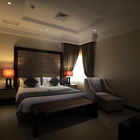 Boudl Hotel Suites Fahahil Kuwait City Esterno foto